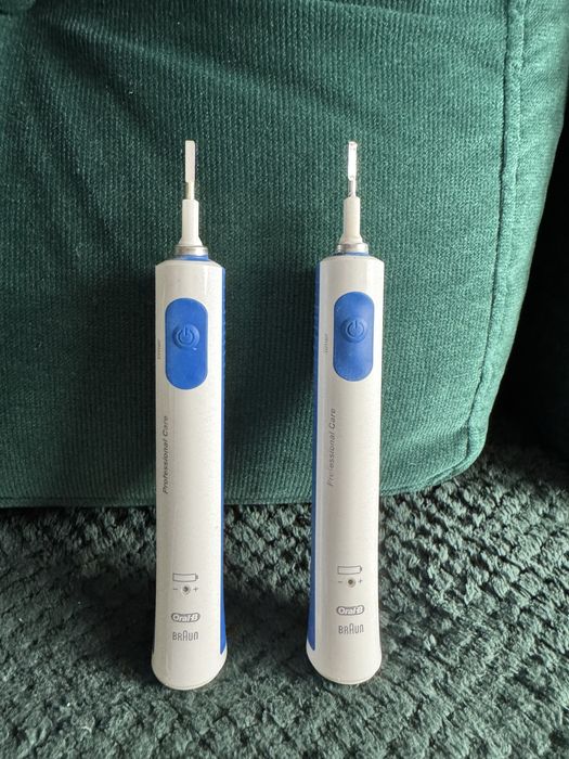 Oral B Braun szczoteczka elektryczna 2 szt plus ładowarki