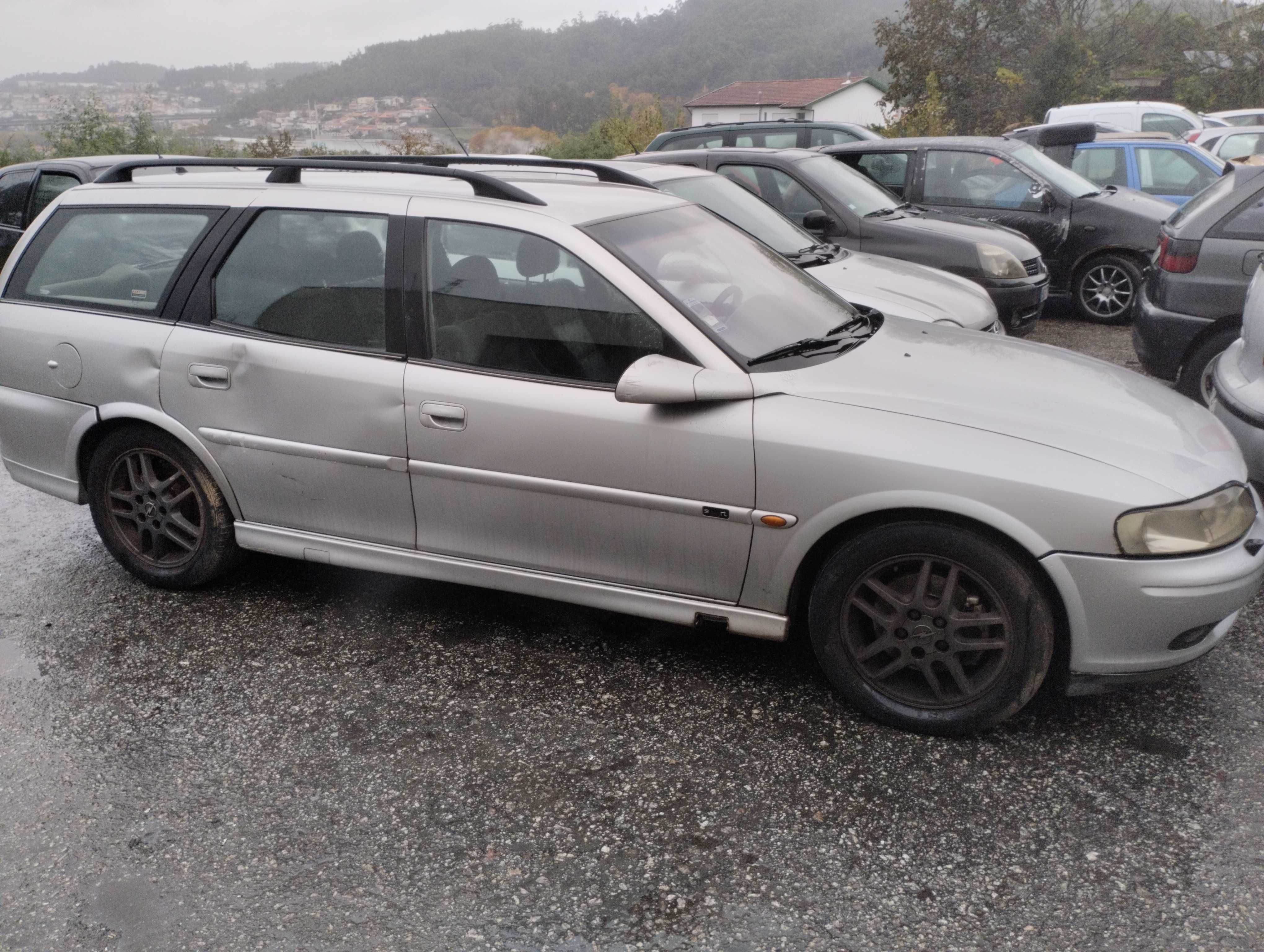 Opel Vectra SW 2.0 DTI Só Para Peças