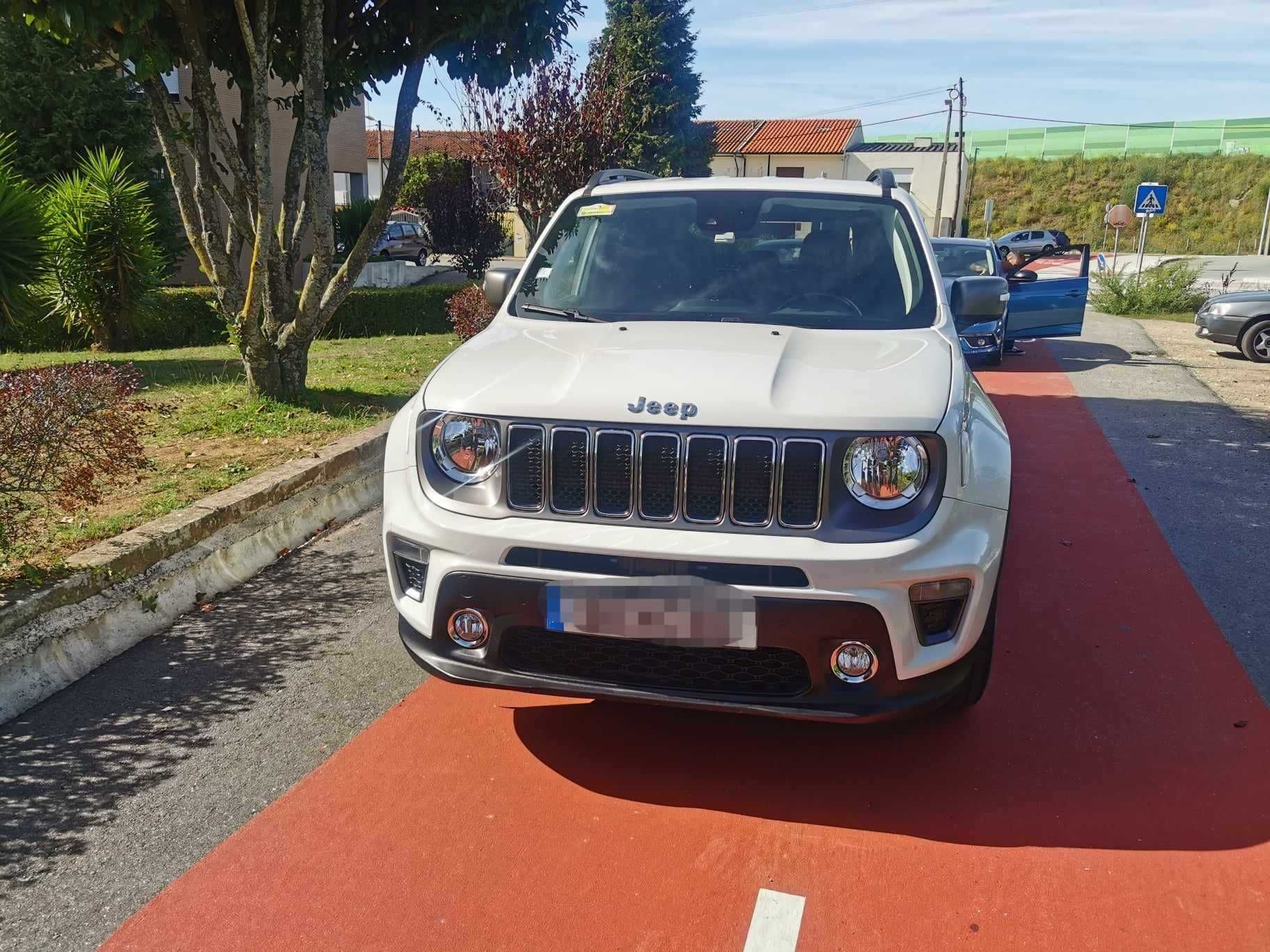 Jeep Renegade como novo