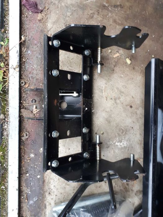 Spych pług oryg. do odśnieżania śniegu- traktorek MTD