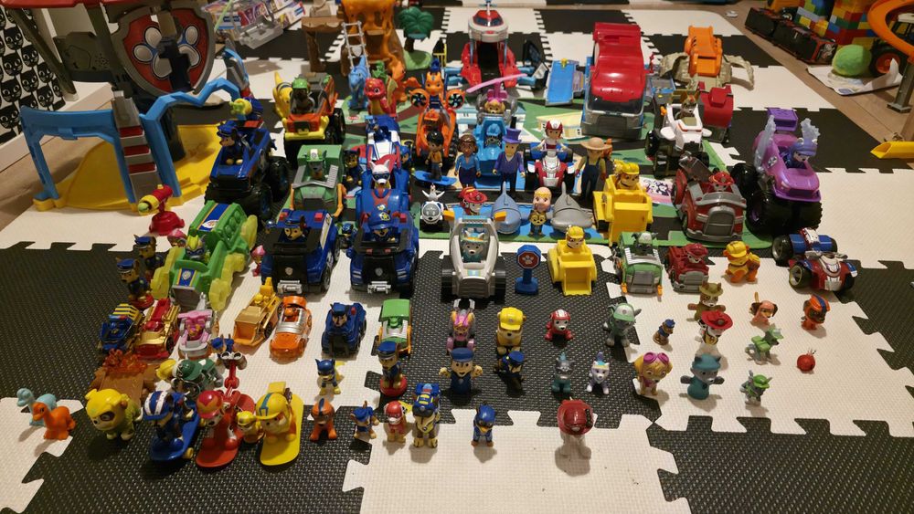 mega zestaw psi patrol patrolowiec figurki lotniskowiec baza