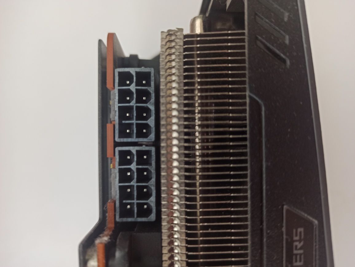Видеокарта ASUS ROG Strix RX5700XT 8gb
