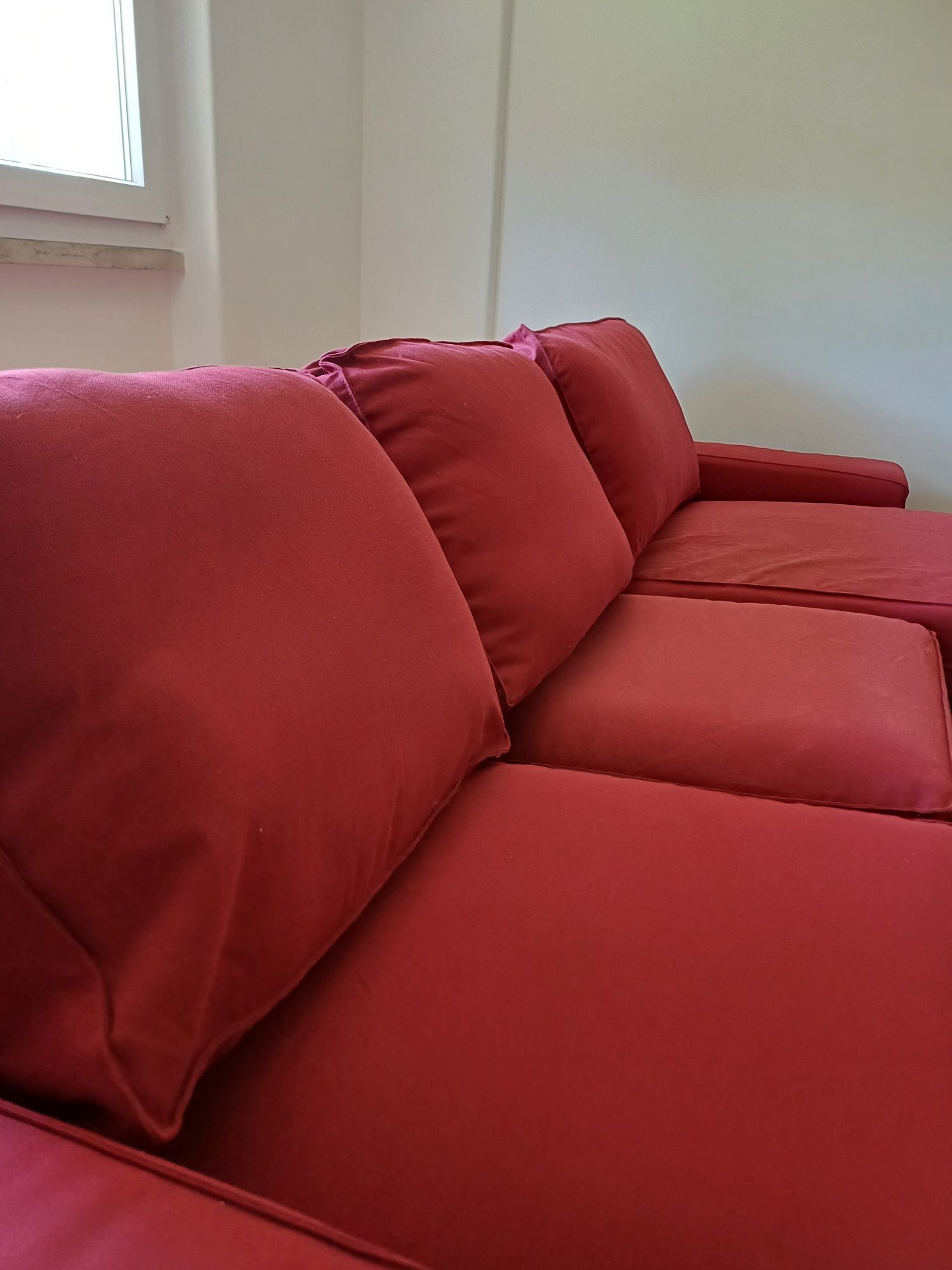 Sofá KIVIK IKEA 4 lugares com chaise longue
Usado como novo - estrutur