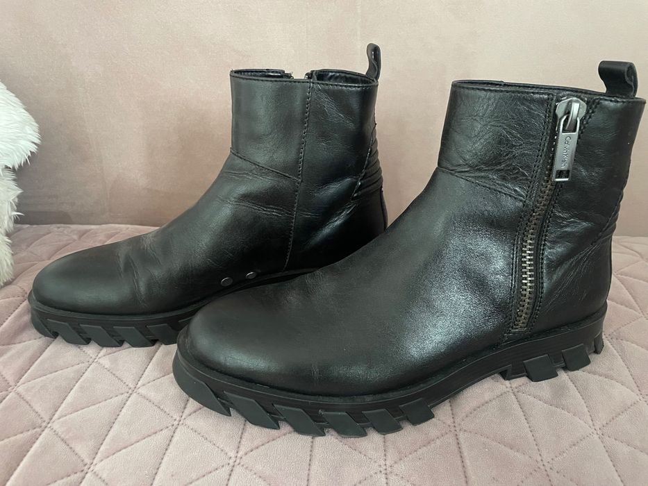 Calvin Klein, eleganckie czarne buty, Rozm. 43