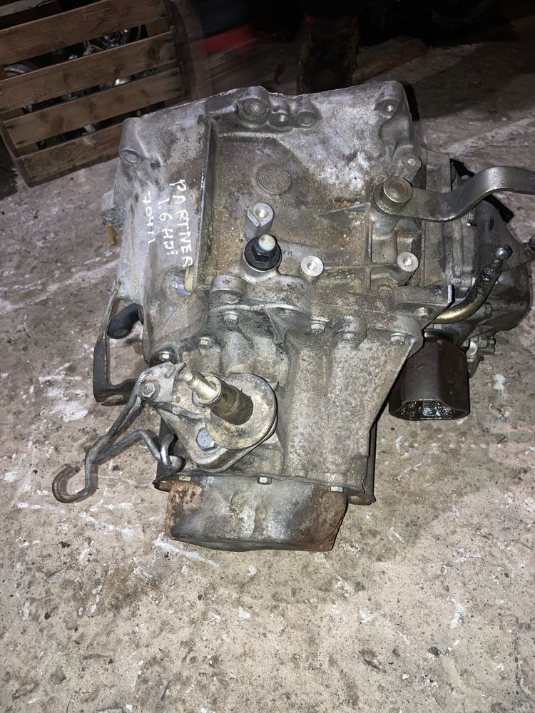 КПП Пежо Партнер 1.6HDi 20DM83