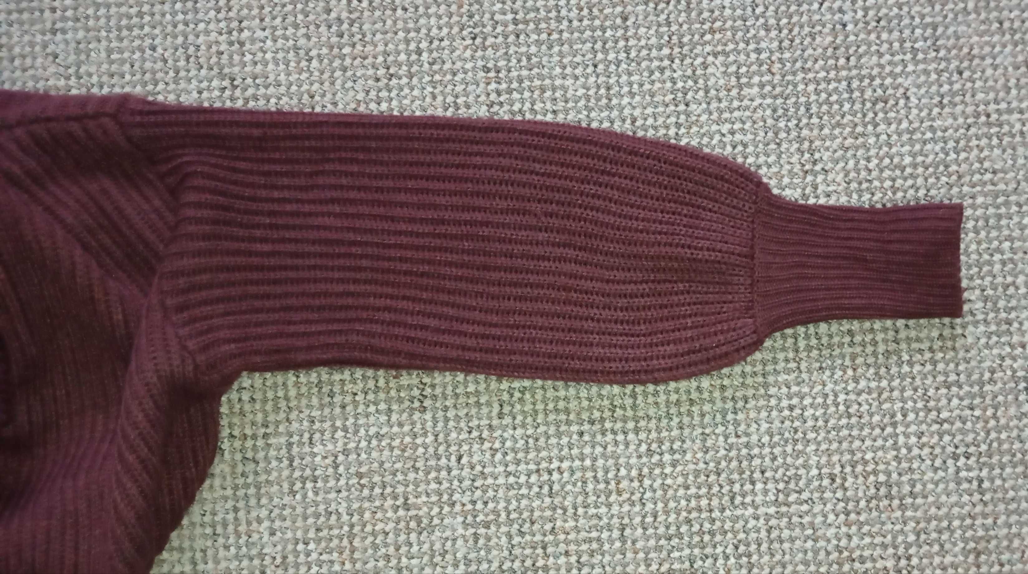 C&A bordowy, dłuższy sweter r. M.