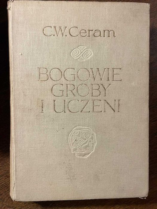 Bogowie groby i uczeni