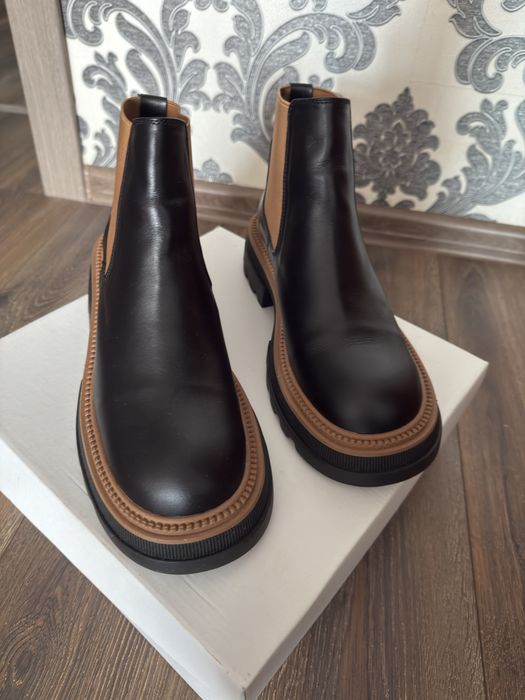Нові шкіряні челсі , ботінки , чоботи , сапоги