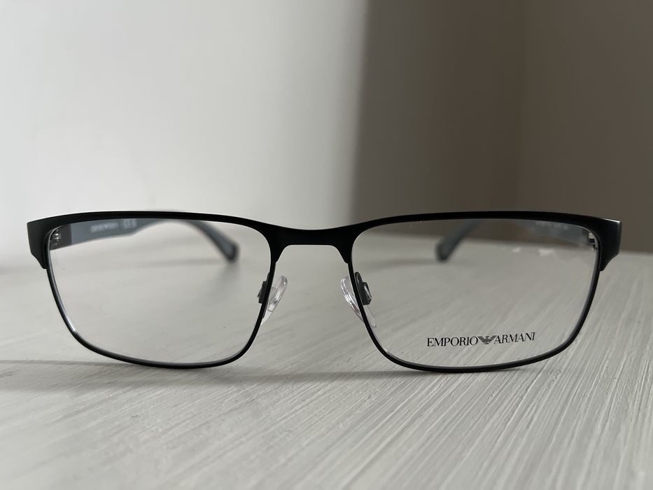 Oprawki marki Emporio Armani