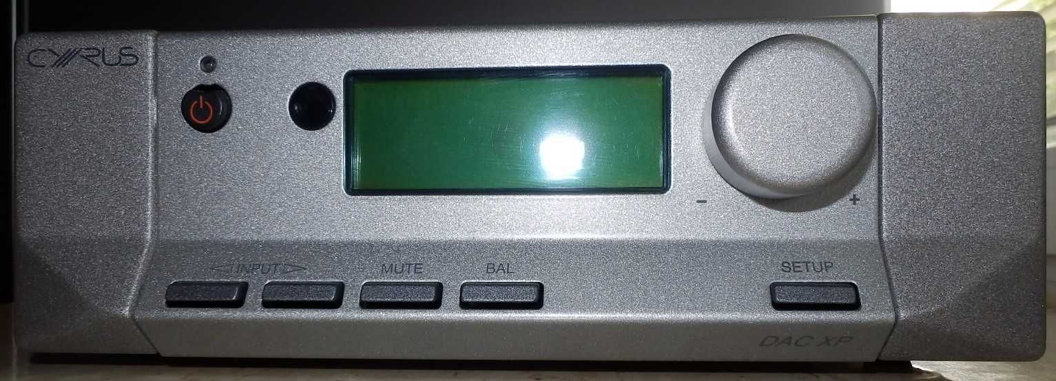 Cyrus CD XT SE 2 (transport) + Cyrus DAC XP (DAC z przedwzmacniaczem)