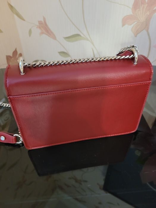 Сумка червона ,жіноча