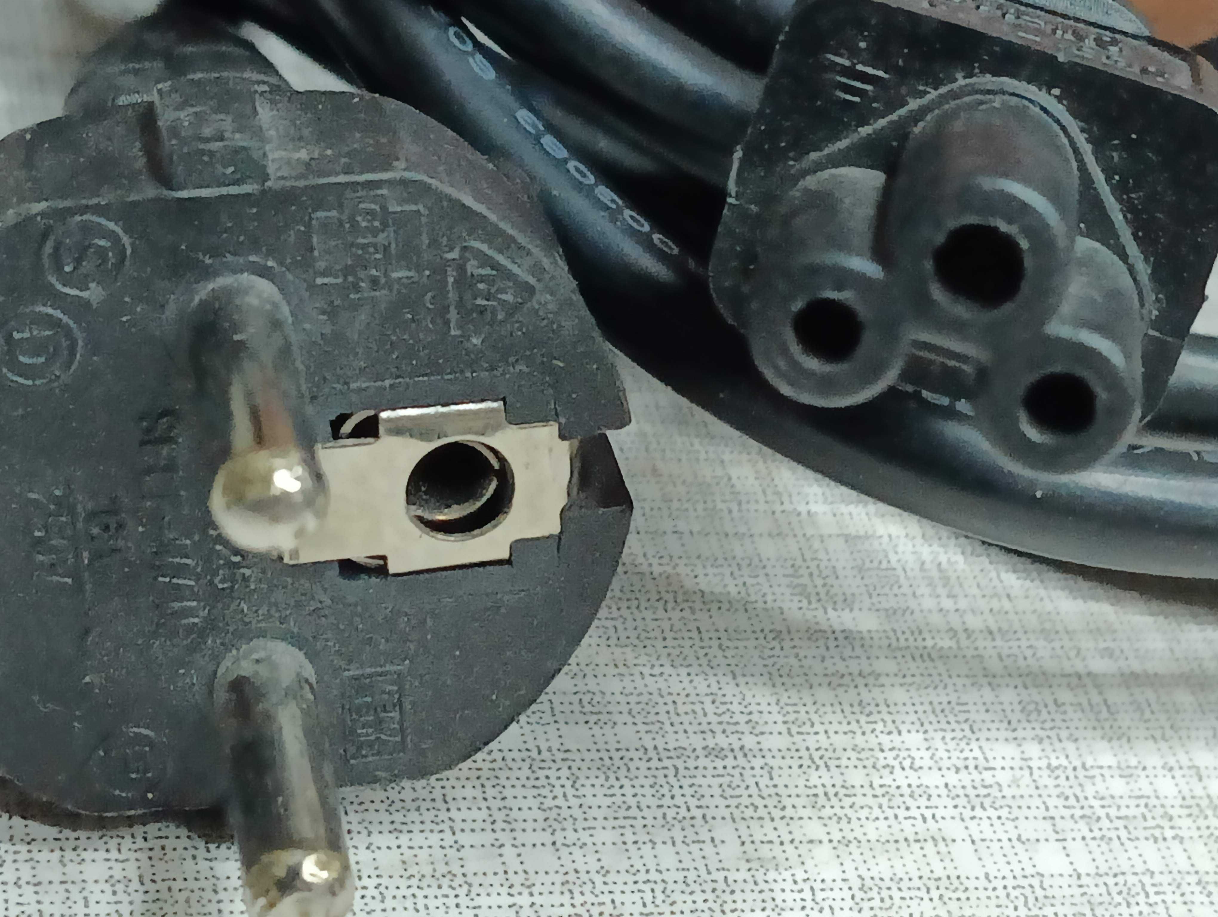 Кабель 2,5м для блок питания техники устройств 220V 2.5A SELF-MAN