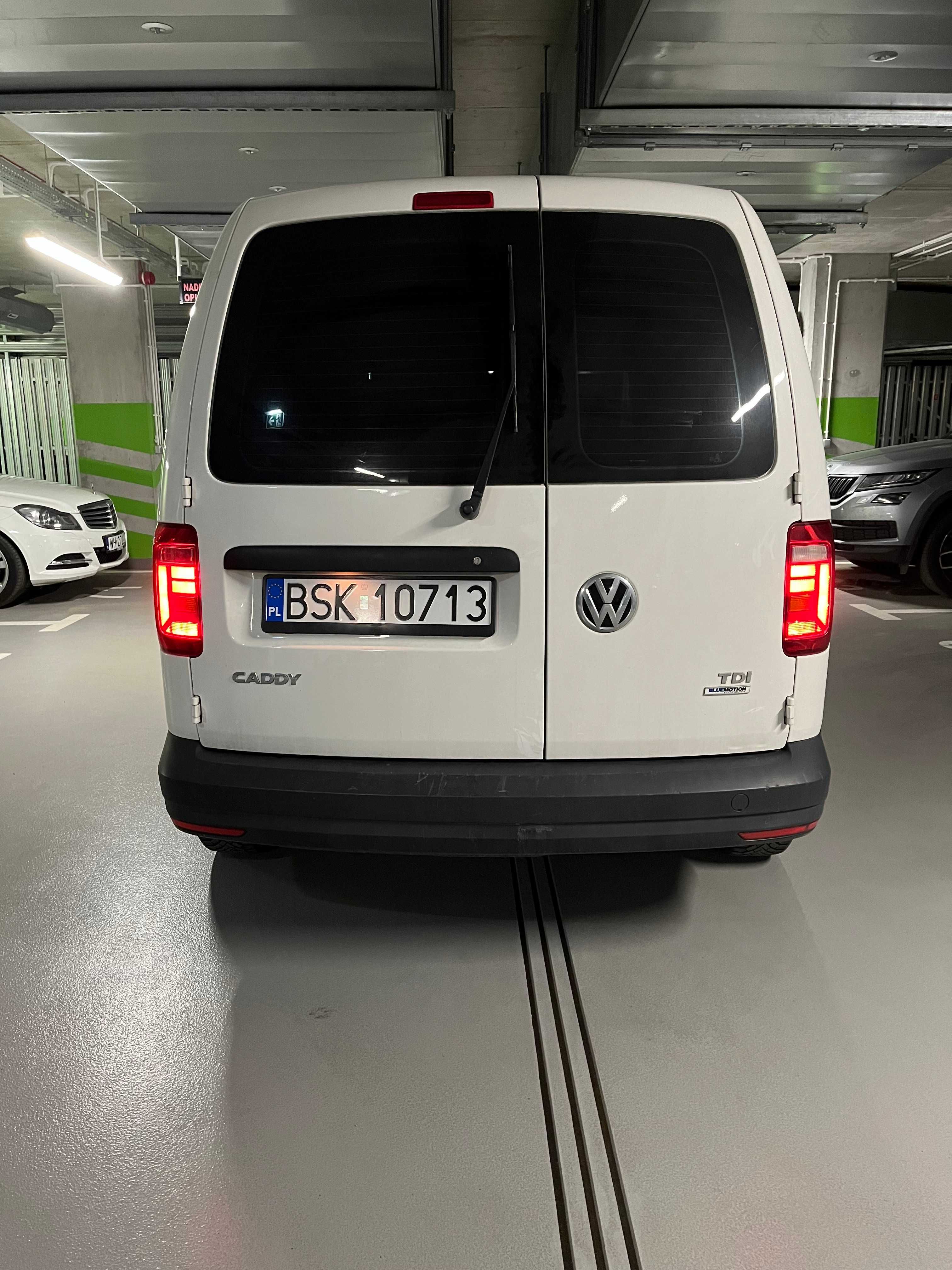 Volkswagen Caddy rok 2015 faktura vat 23%