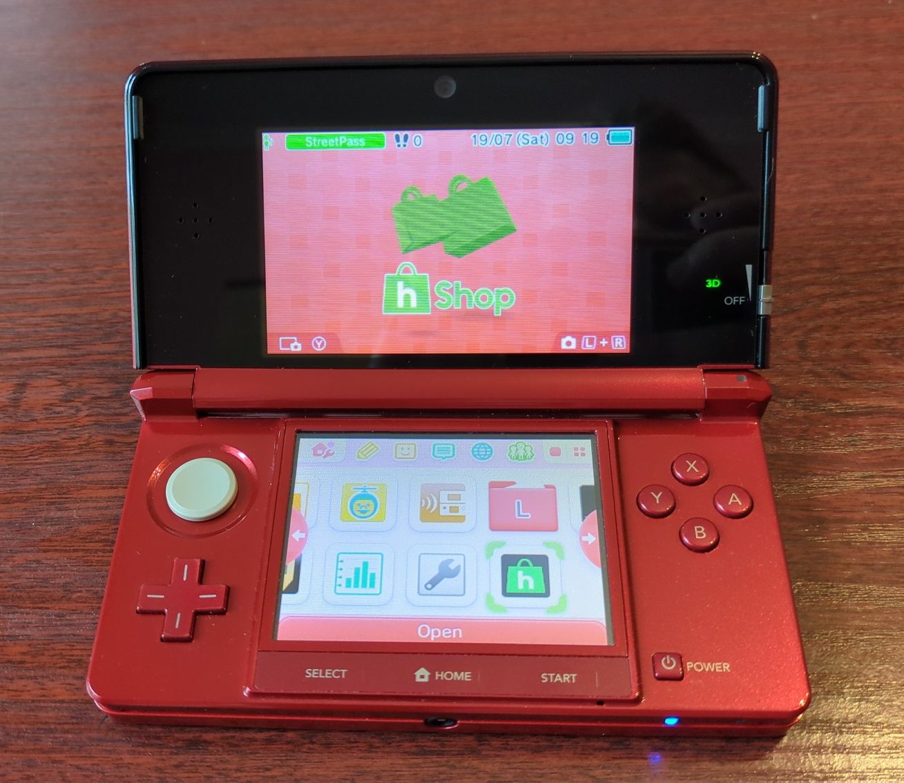 Konsola Nintendo 3DS jak nowa