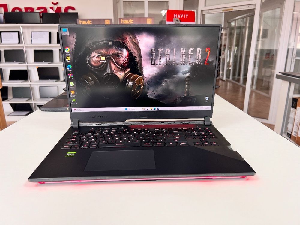 ASUS ROG STRIX G733QМ / Ryzen 9 5900HX / RTX 3060 / 240Hz / 1TB / 16GB