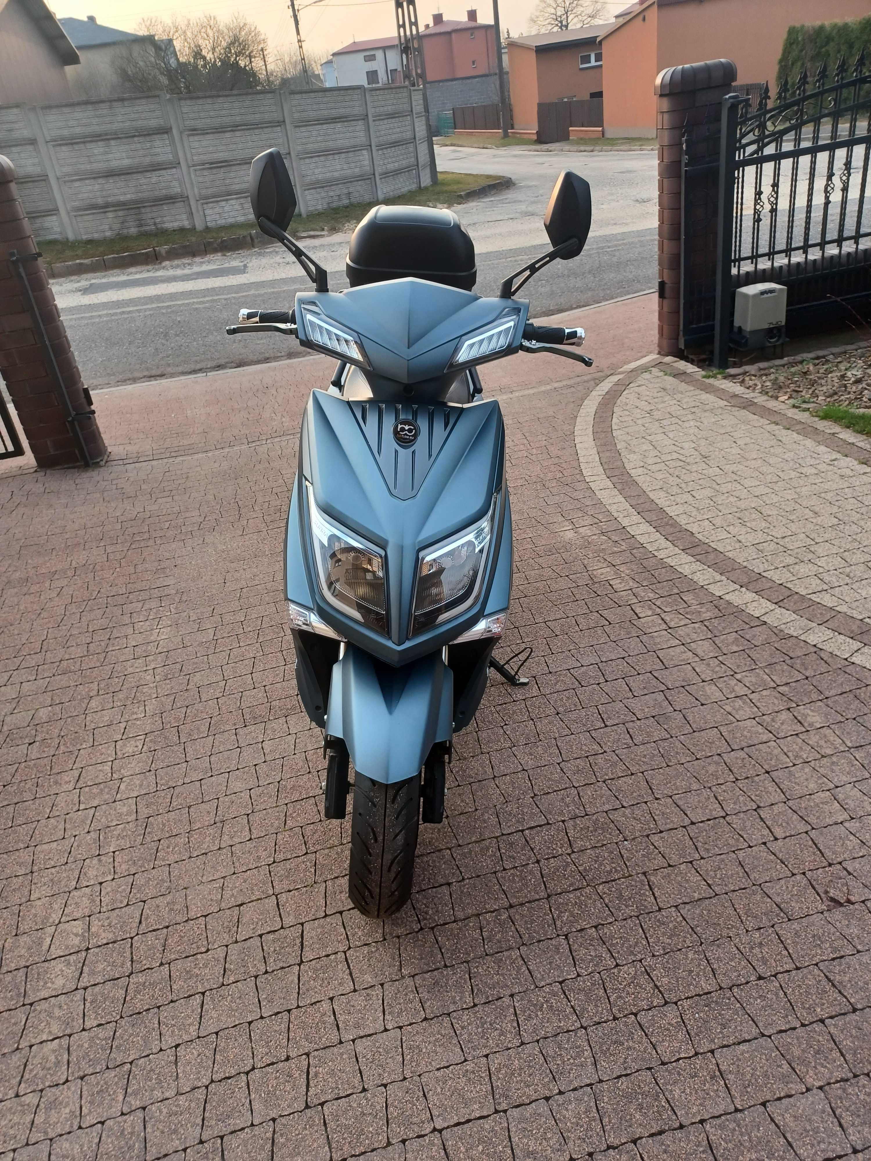 Skuter elektryczny Sunra Hawk Bili Bike G2 1800W
