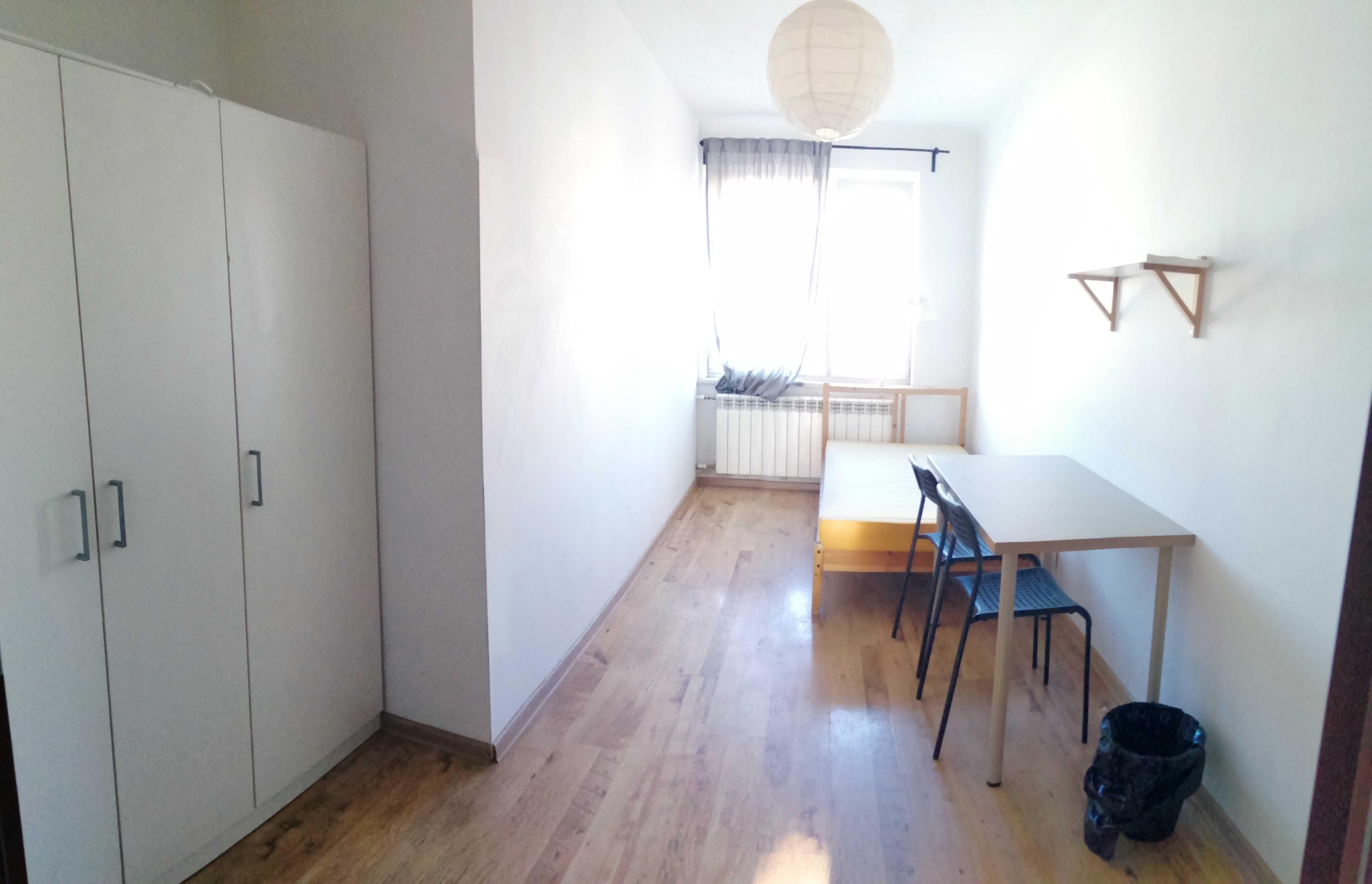 Хостел, район ВЛОХИ. 2-3-4 местные. Pokoje, kwatery, hostel - WLOCHY.