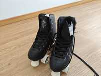 Patins seminovos com kit completo