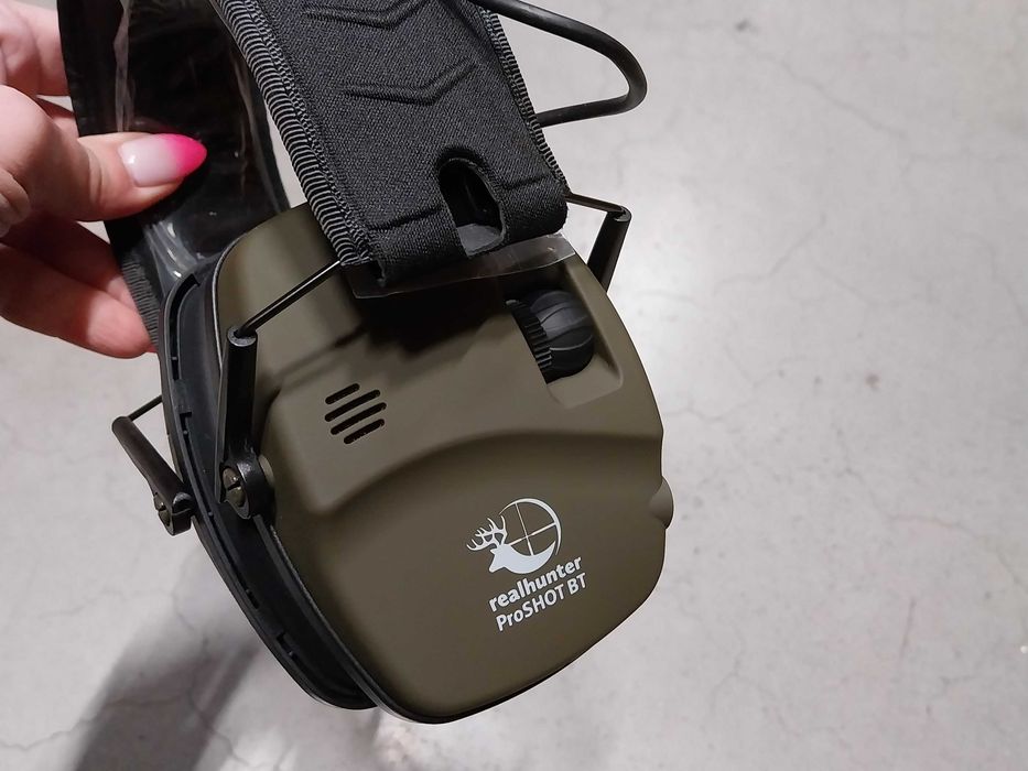 Ochronniki słuchu aktywne RealHunter Active oliwkowe 258-050 Przecena