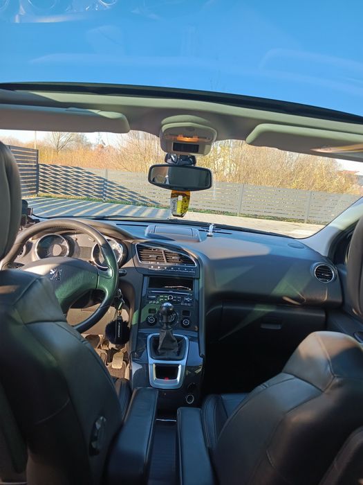 Терміново!!! Продам Peugeot 5008