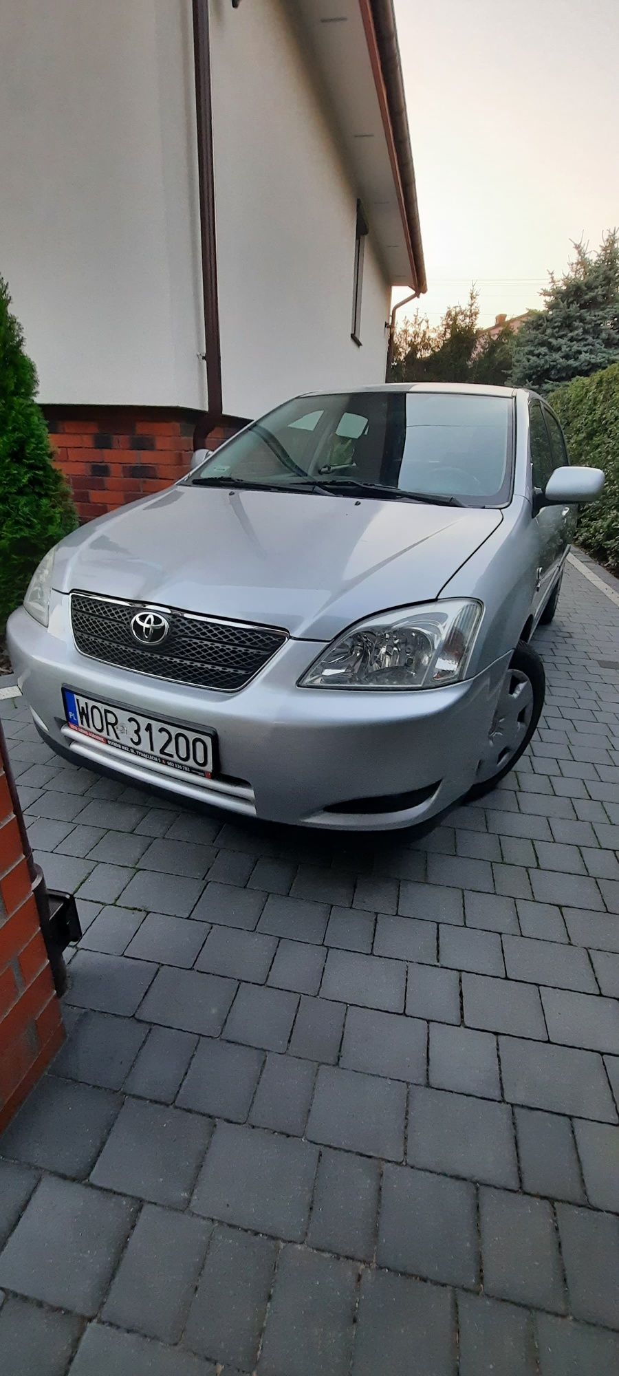 Toyota Corolla 1.6 benzyna, r.2003