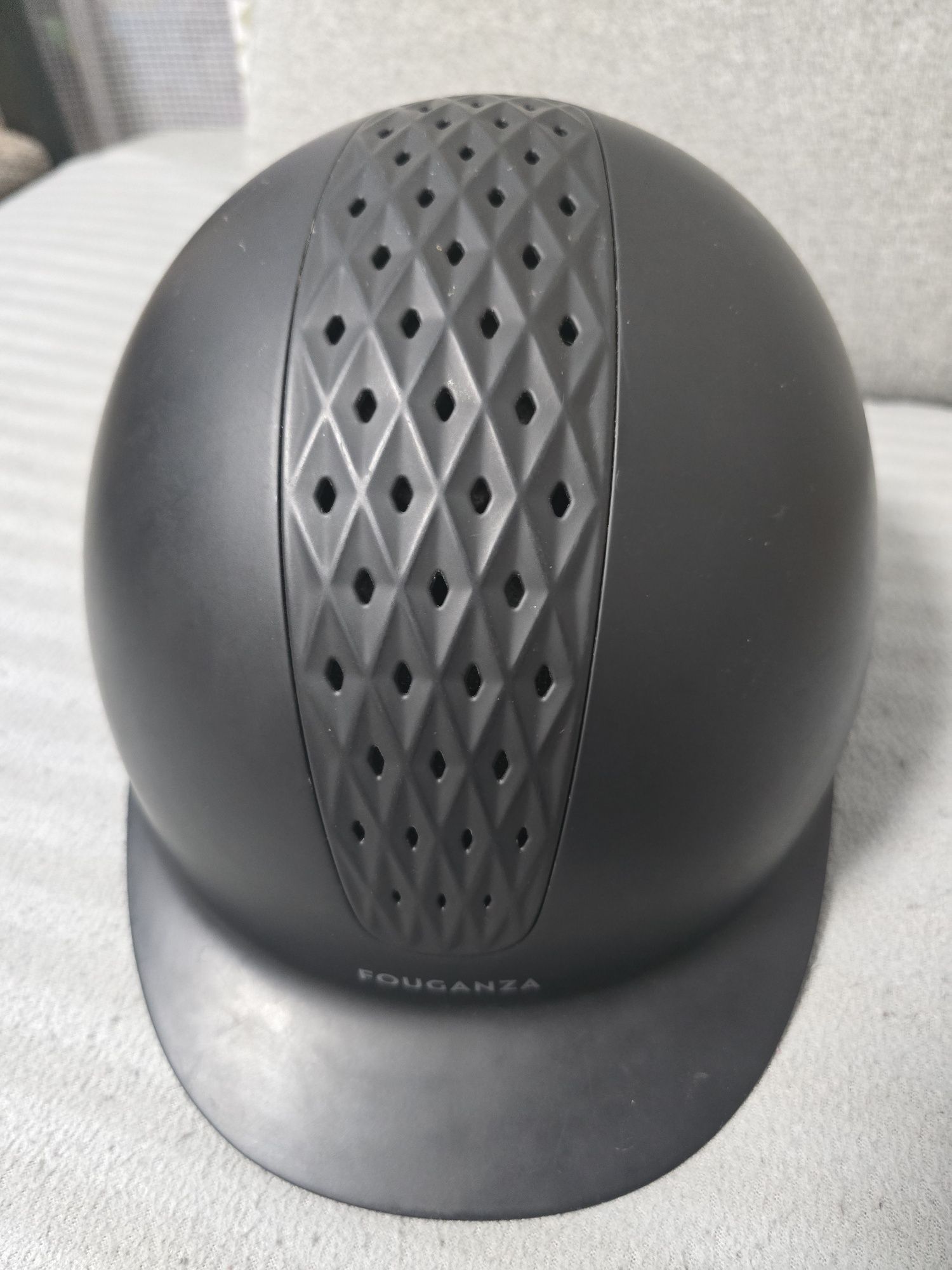 Kask jeździecki uniwersalny