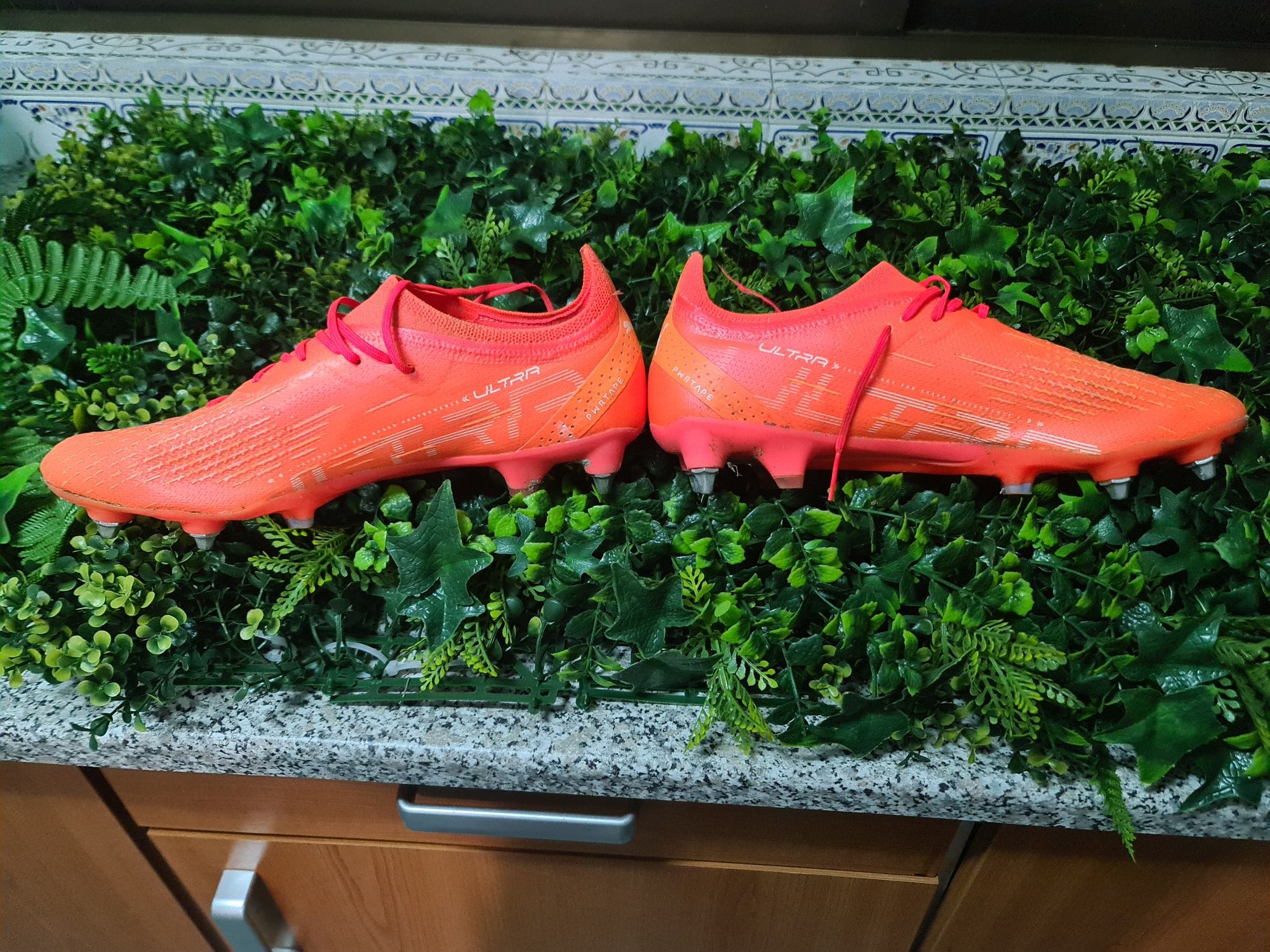 Chuteiras da Nike com pitons de alumínio