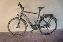 E-Bike Rower elektryczny CUBE TOURING HYBRID PRO 500WH Koło 28" Roz 58