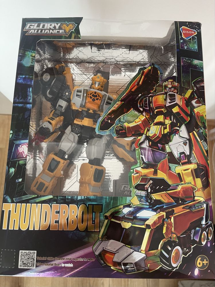 Robot transformer Thunderbolt, Dison