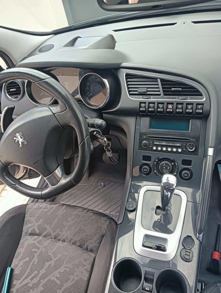 3008 1.6HDi Sport