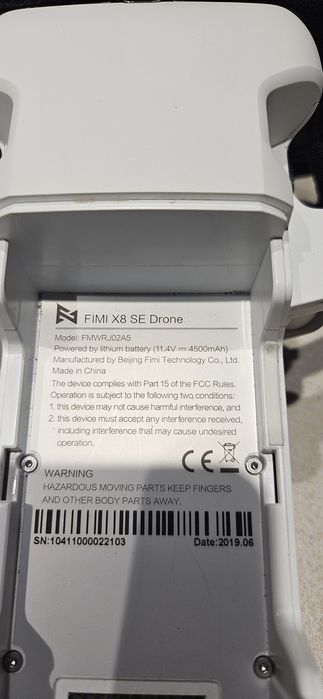 Dron FIMI X8 SE do filmowania 4K