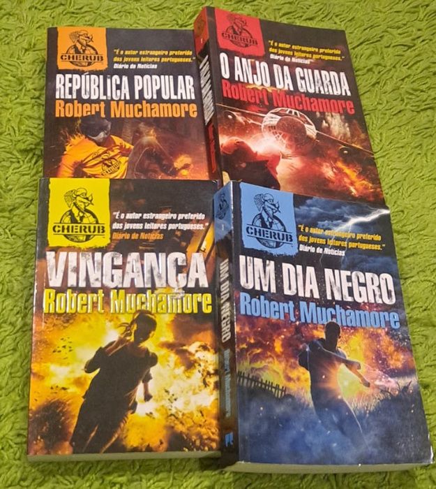 1° Livro 2º Coleção Cherub- Robert Muchamore NOVO