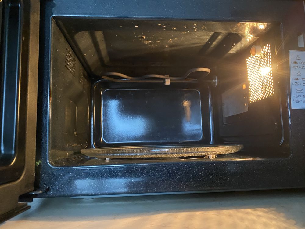 Kuchenka Mikrofalowa samsung z grillem