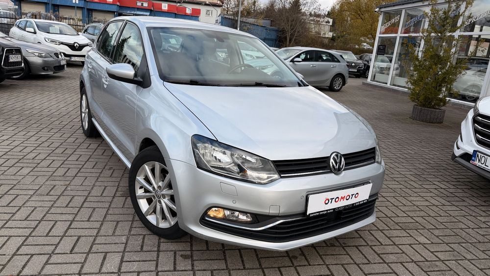 Volkswagen Polo 1.2 Benzyna Automat bezwypadkowy aktywny tempomat grzane fotele