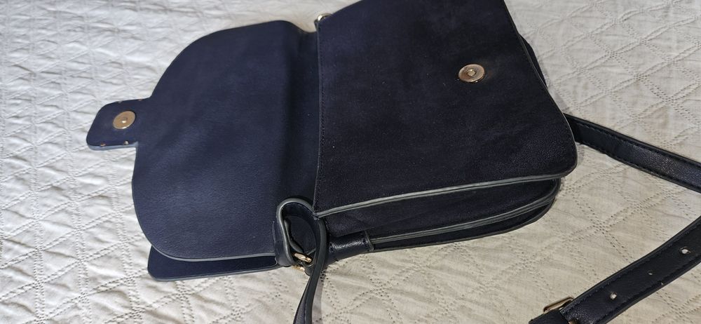 Bolsa azul escuro