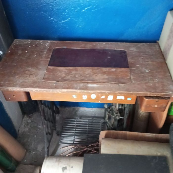 Швейная машинка б/у