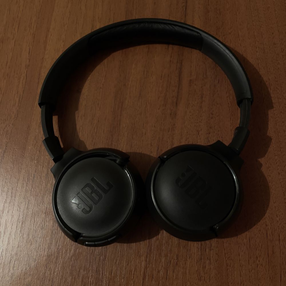 Наушники JBL TUNE 520BT Black Беспроводные Bluetooth