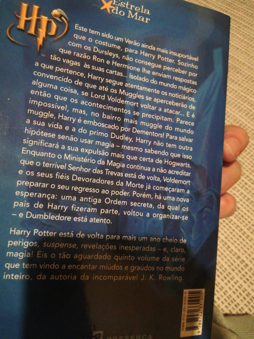 Livro "Harry Potter e a ordem da Fénix"