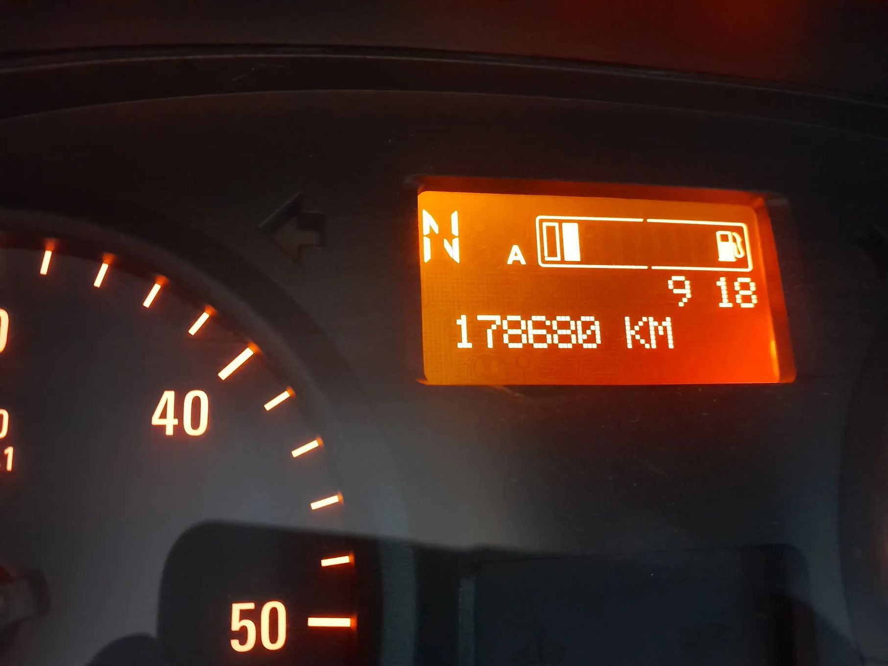 Renault Trafic Renault Trafic 2.0 dci 115 9 0sobowy