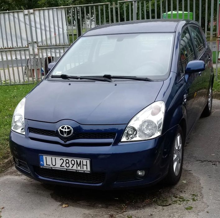 Toyota Corolla Verso benzyna automat