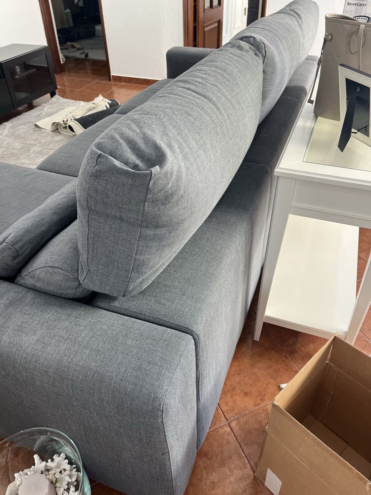 Sofá com chaise longue IKEA