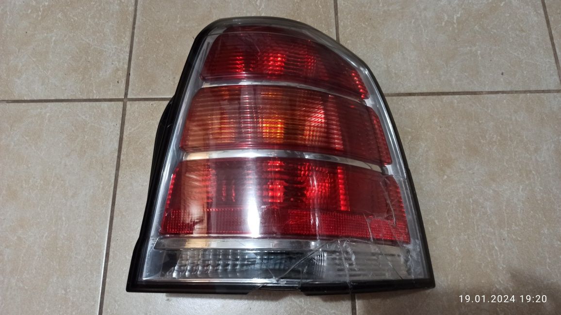 Lampa PT Opel Zafira B 1.9 TDI