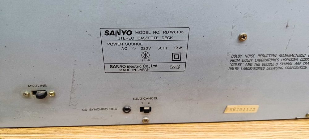 Кассетна дека Sanyo RD-W6105