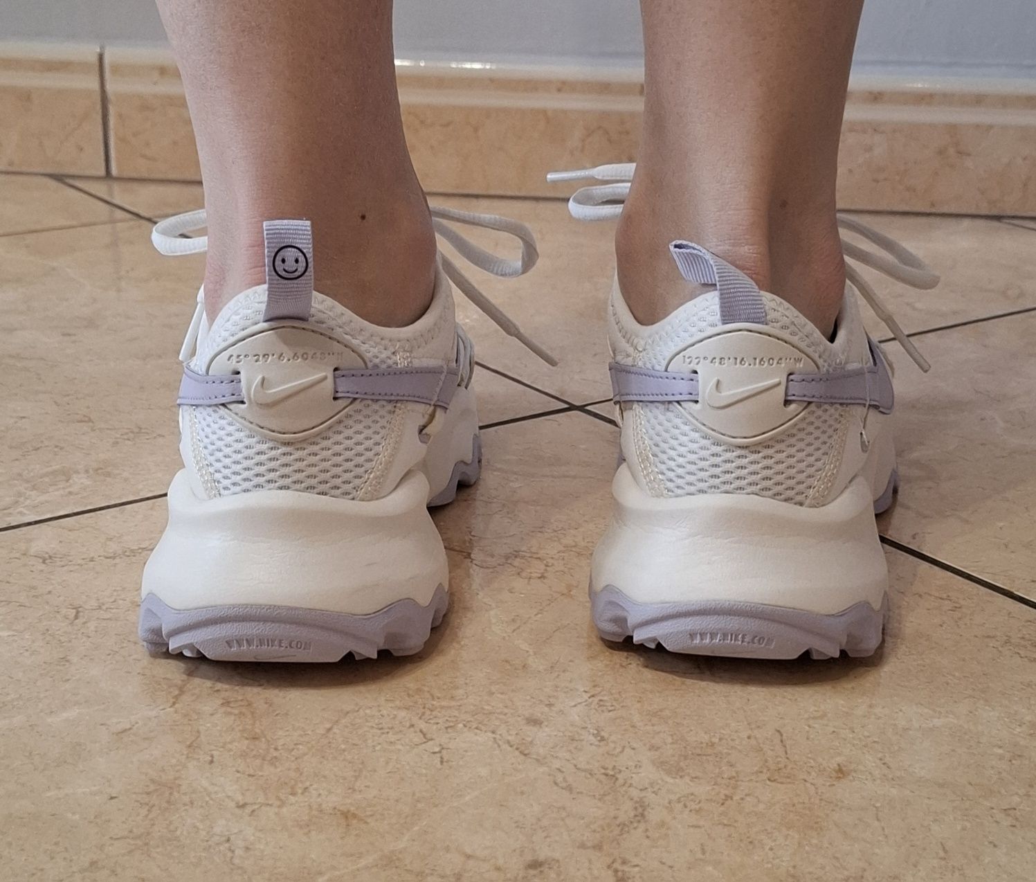 Sneakersy damskie  Nike