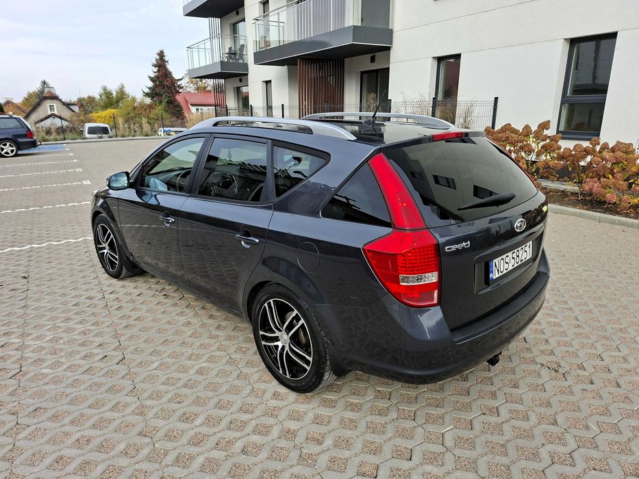 KIA Ceed 1,6  w pełni sprawna