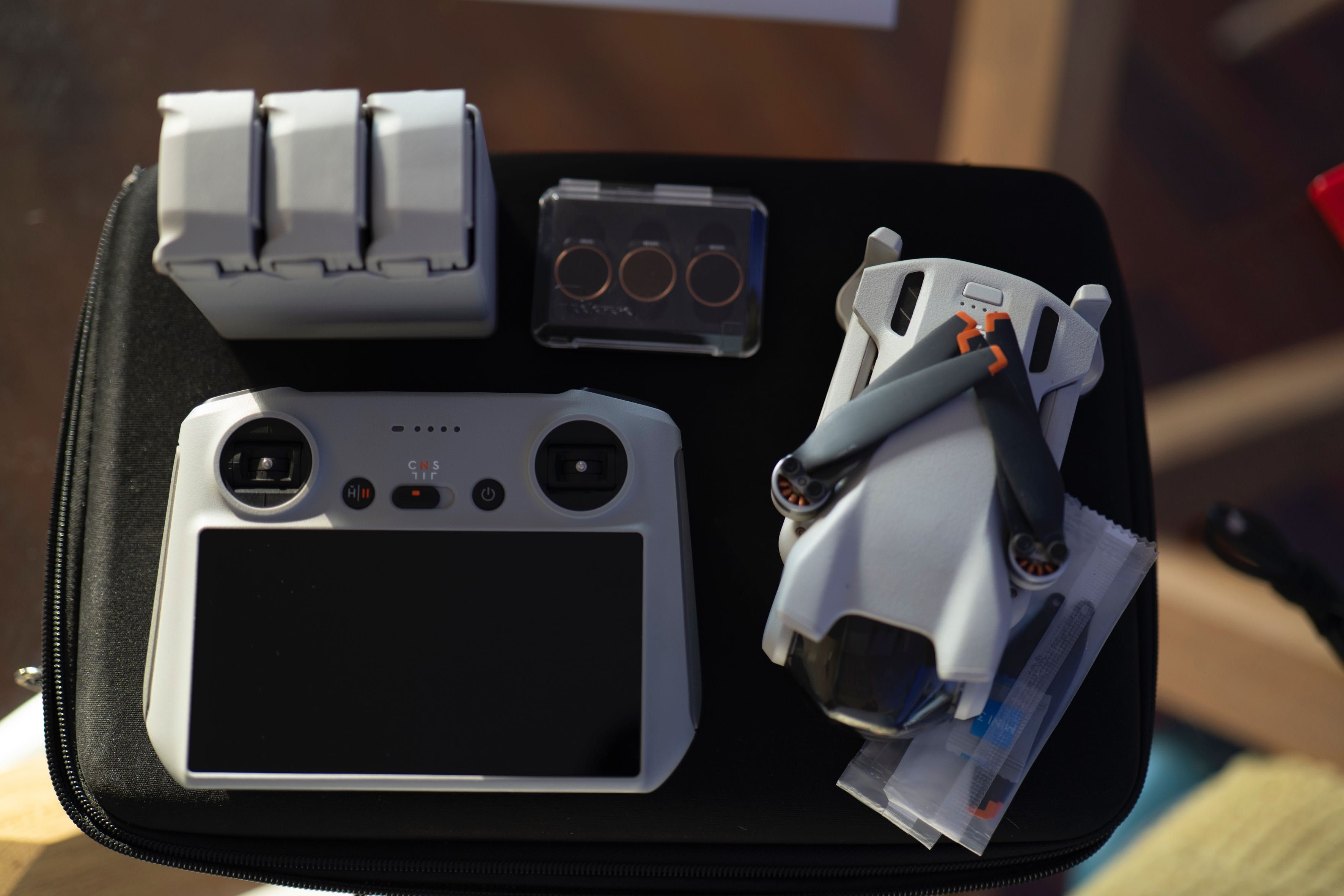 dji mini 3 fly more combo + filtros polar pro