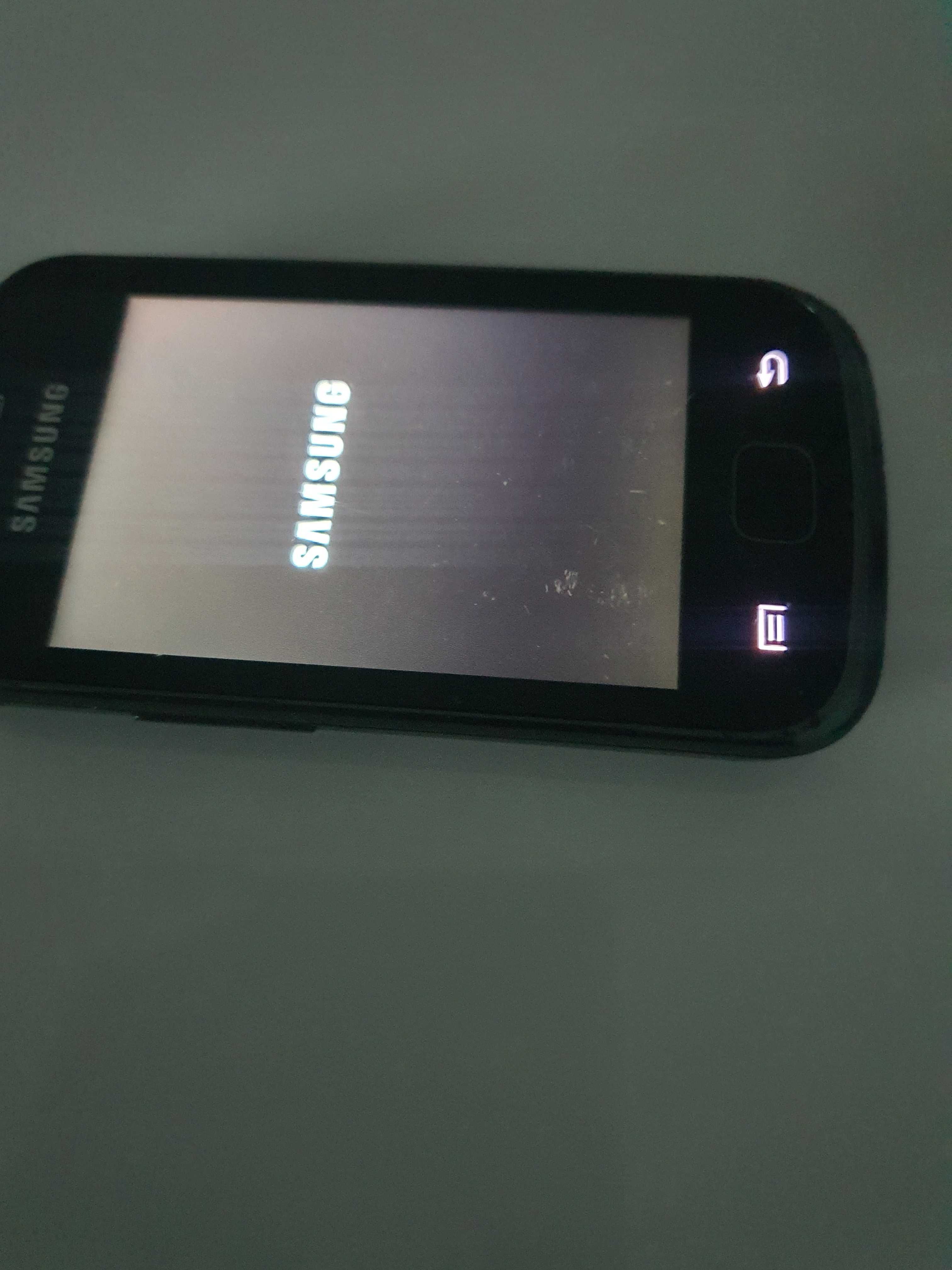 Smartfon Samsung GT-S5660