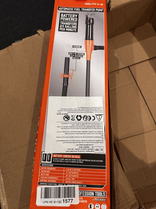 Bomba portátil de transferência de combustível e líquidos (a pilhas)