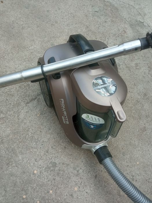 Продам Пилосос без мішка Rowenta Compact Power Cyclone
