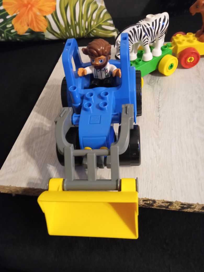 Lego Duplo przyczepki traktor zwierzęta